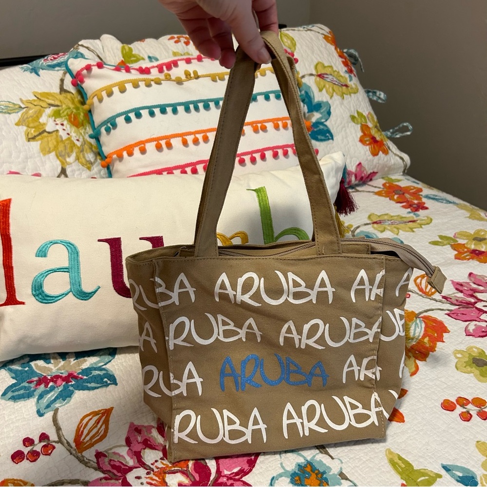 Little Tote Like Purse